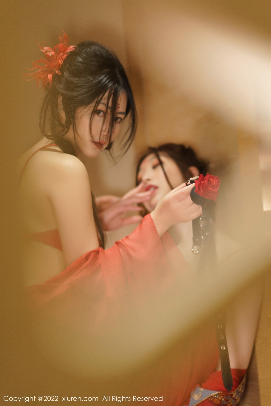 秀人网2022.12.30 Vol.6068 laura阿姣＆妲己_Toxic诱惑写真 79P